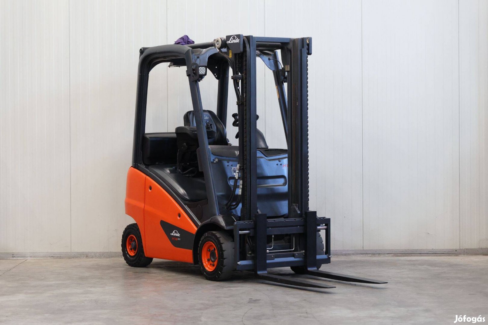 Linde H14T-01 1,4 tonnás gázos targonca