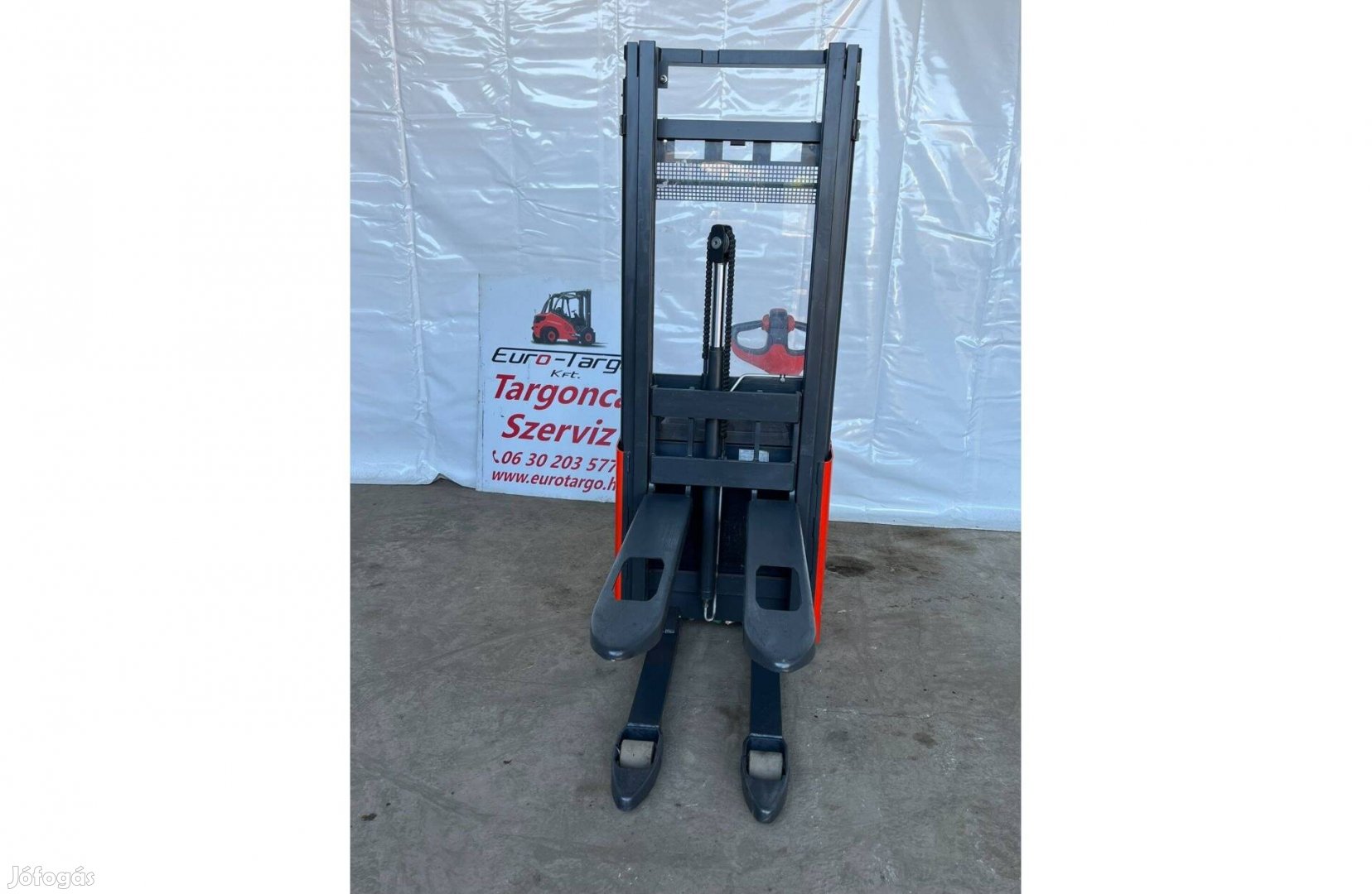 Linde L10 gyalogkíséretű targonca
