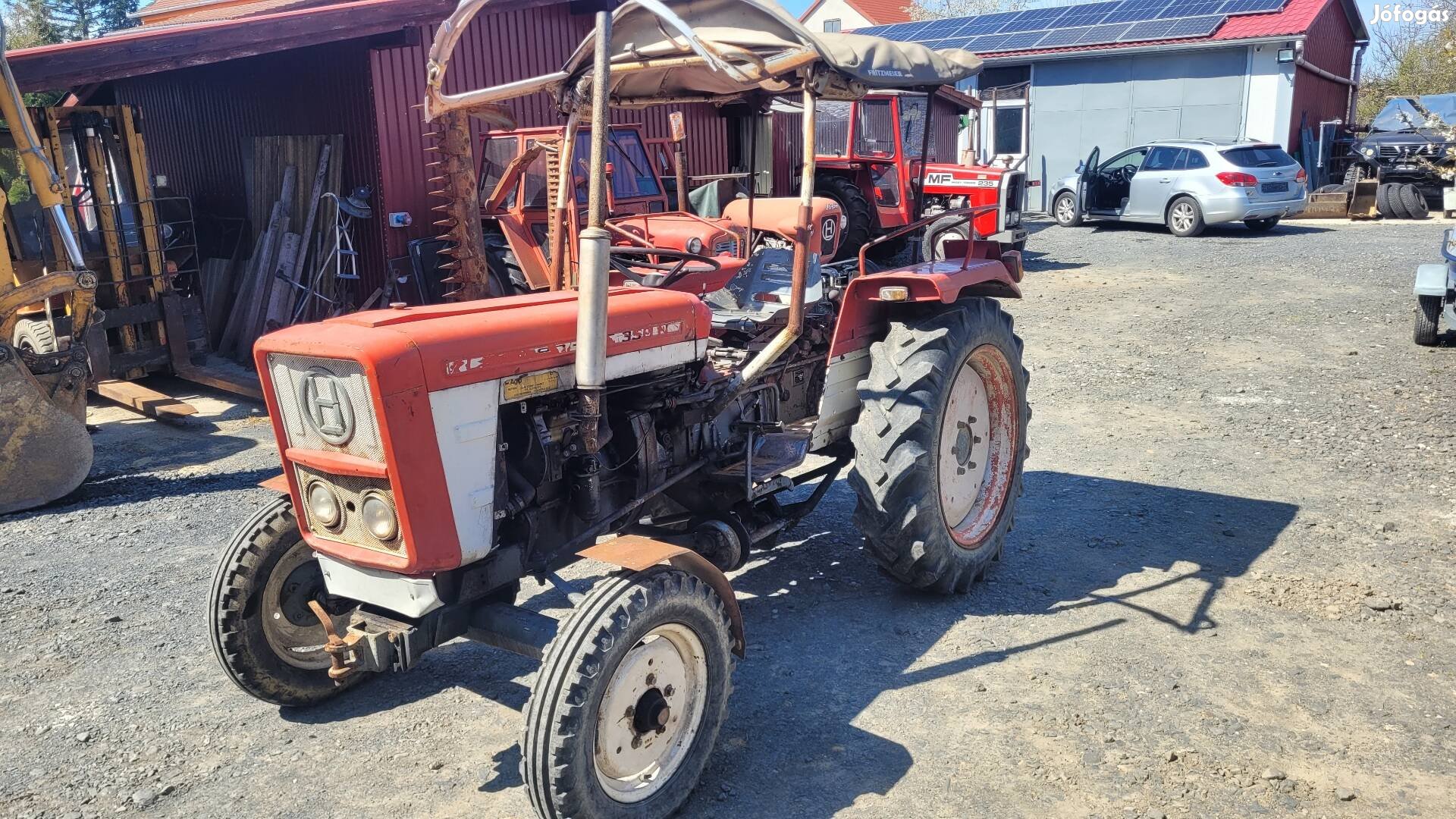 Lindner Bf 350N 3 hengeres 45lovas traktor ,