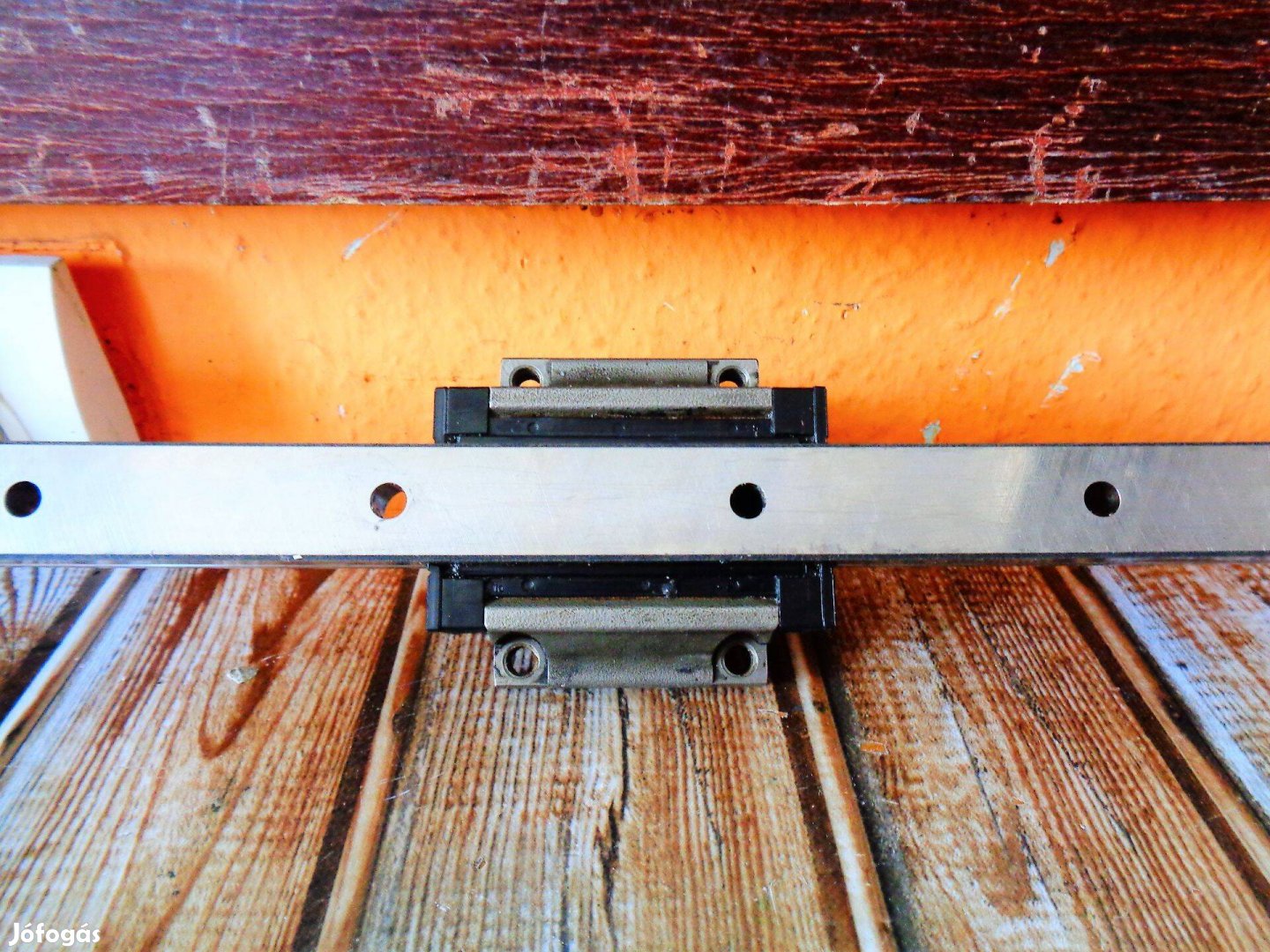 Lineáris tengely sín kocsival csúszkával NSK 6391