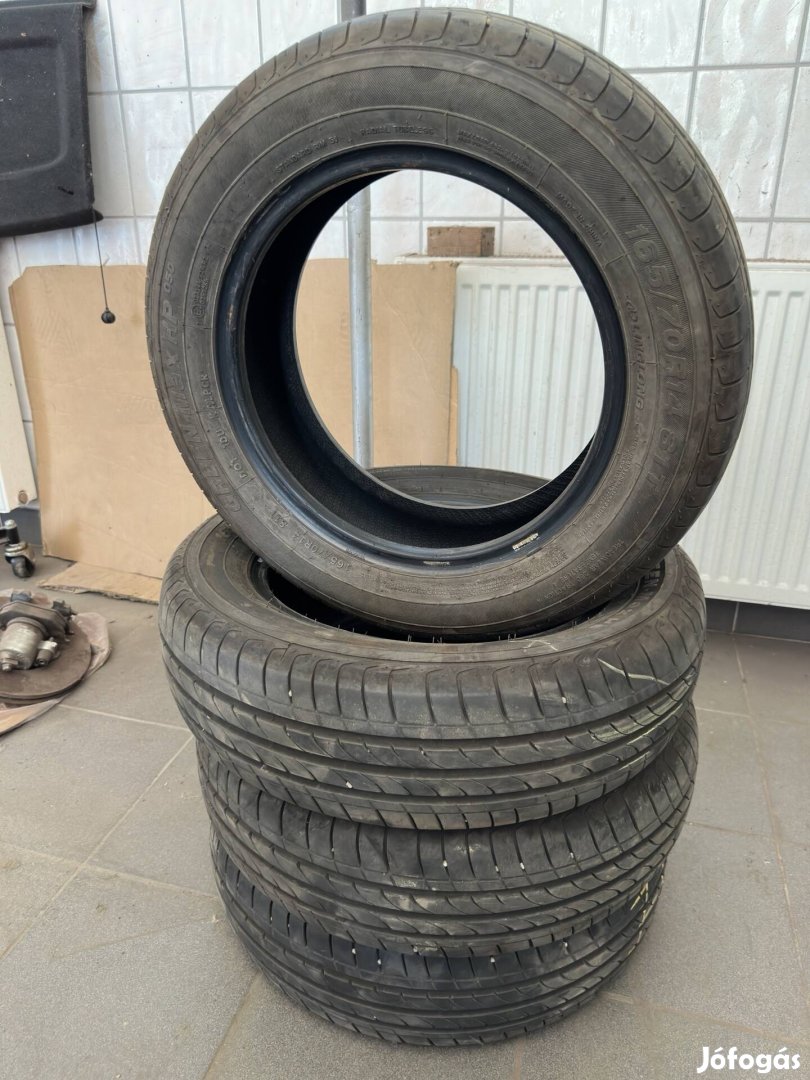 Linglong Green-max HP 050 165/70 r14 nyári gumiabroncs szett
