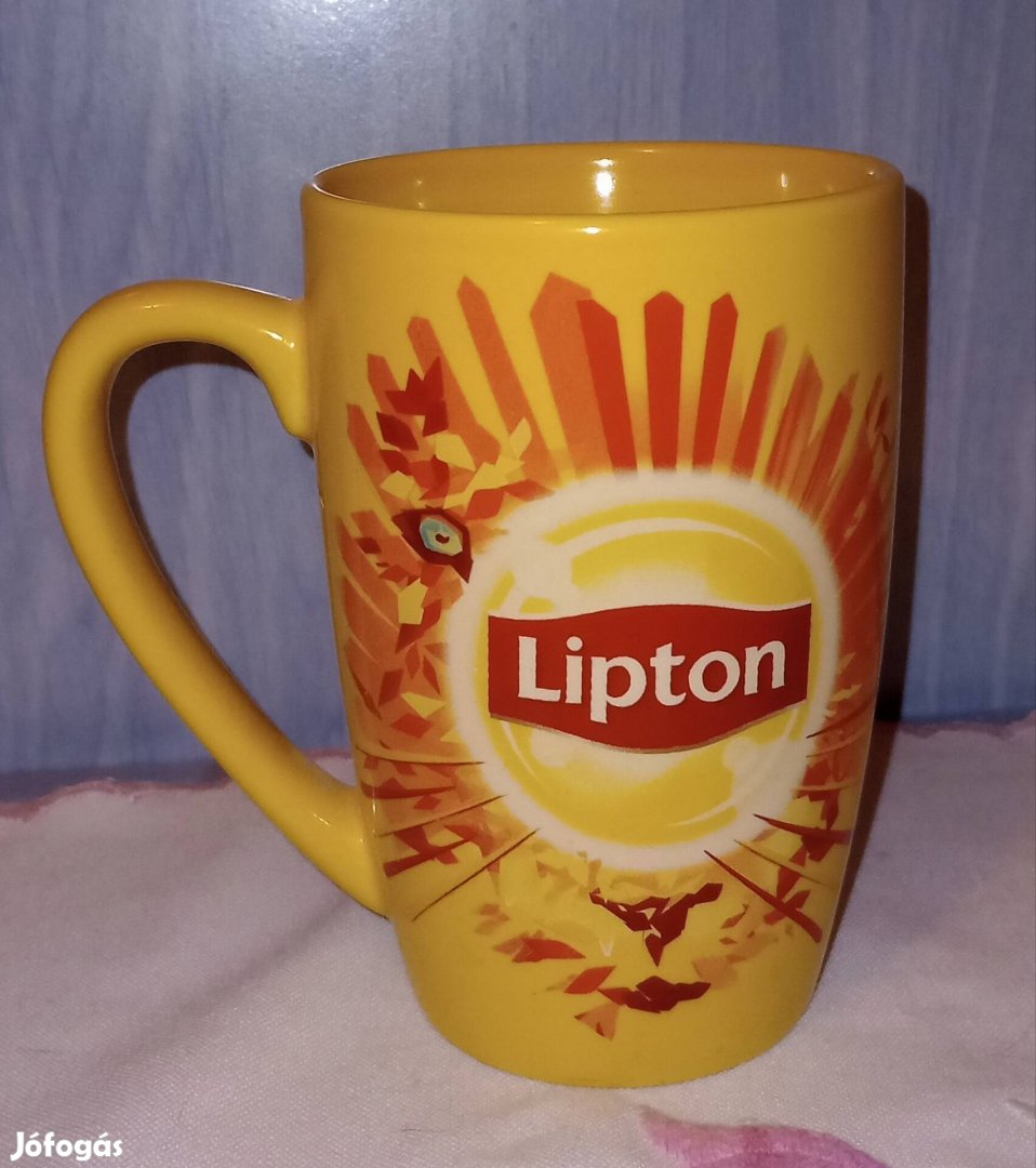 Lipton bögre szép színekkel gyűjteményből gyűjteménybe