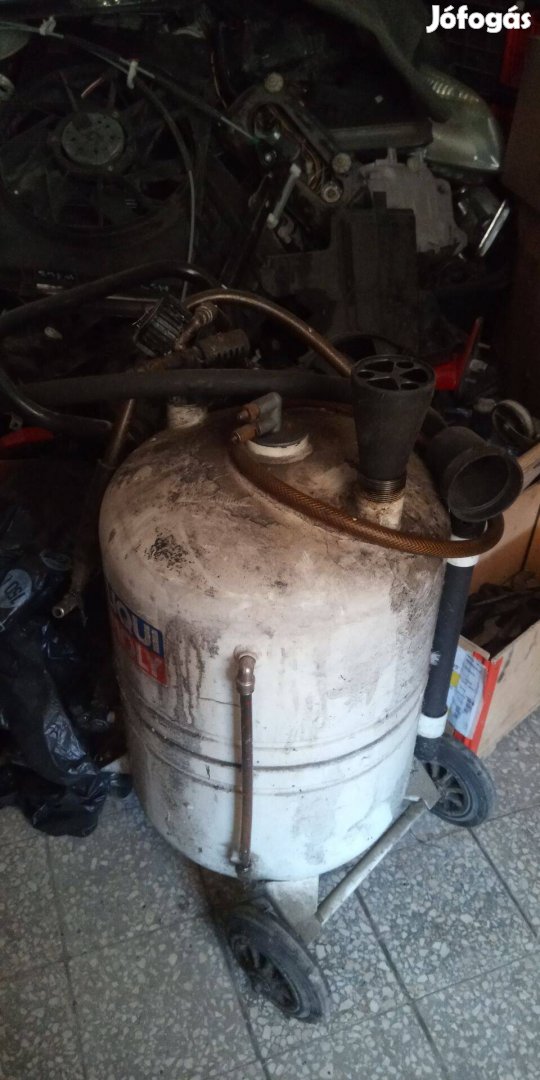 Liqui moly olajleeresztő tartály