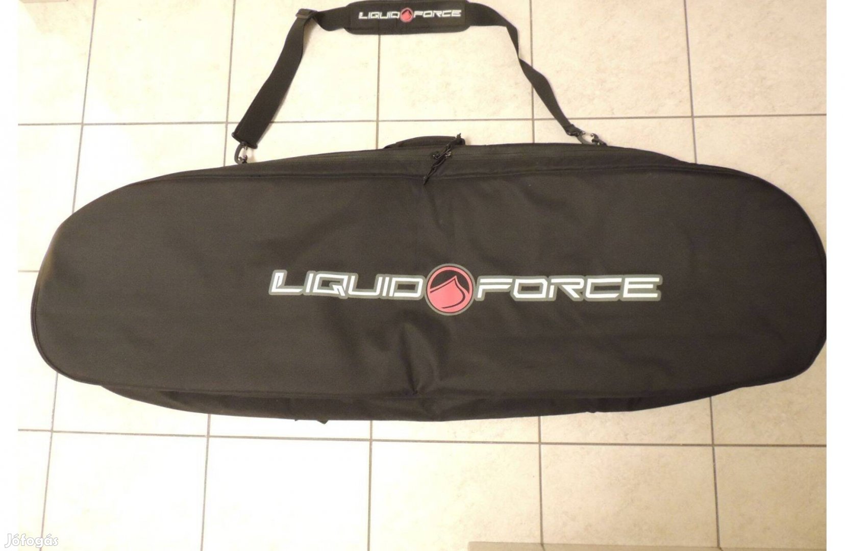 Liquio Force deszka táska ( havas vagy vizes sporthoz)