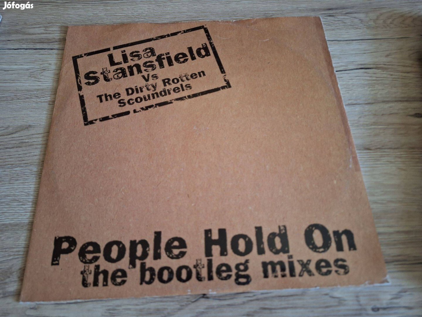 Lisa Stansfield vs. Dirty Rotten Scoundrels -People Hold On (The Bootl