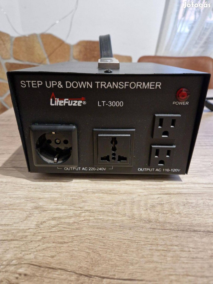 Litefuze LT-3000 feszültségátalakító transzformátor 3000W