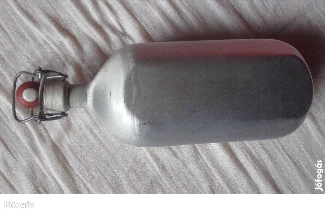 Literes alumínium kulacs