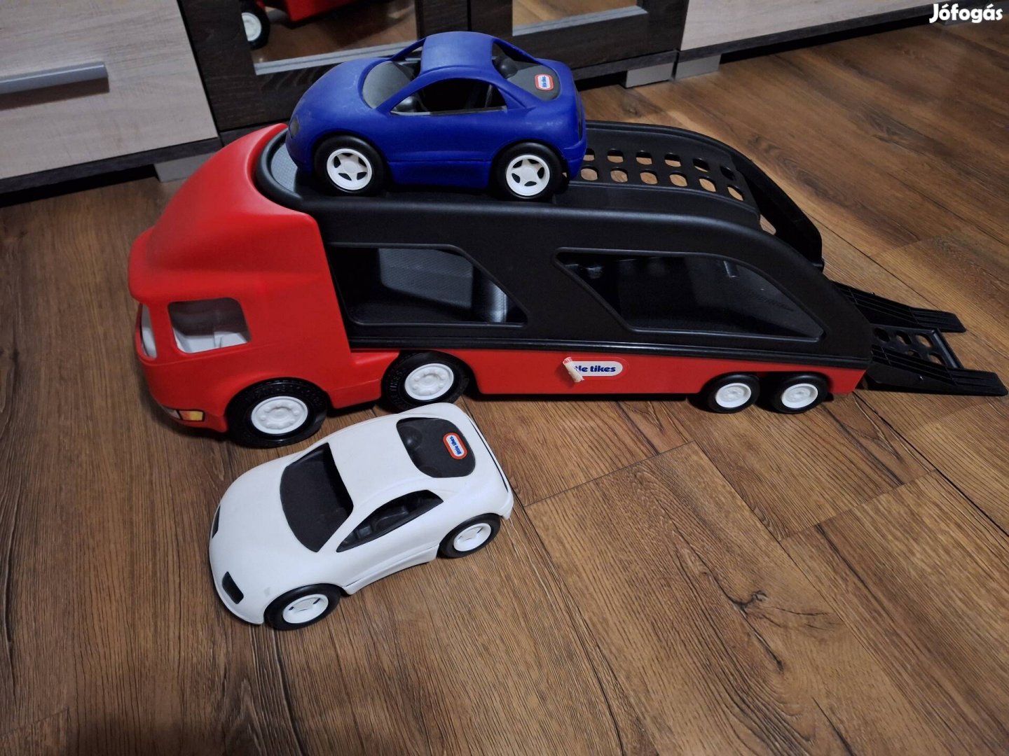 Little tikes kamion autókkal 