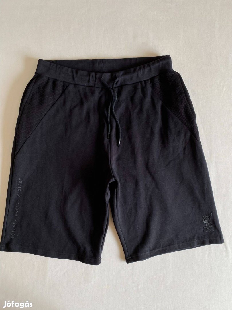 Liverpool FC rövidnadrág, M-es