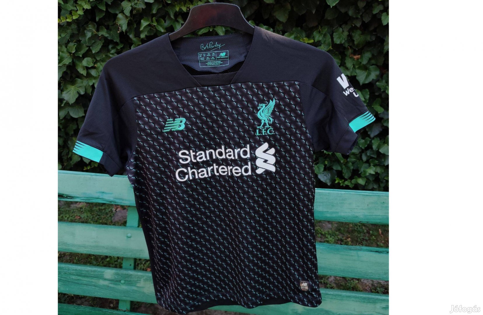 Liverpool eredeti New Balance fekete zöld gyerek mez 158
