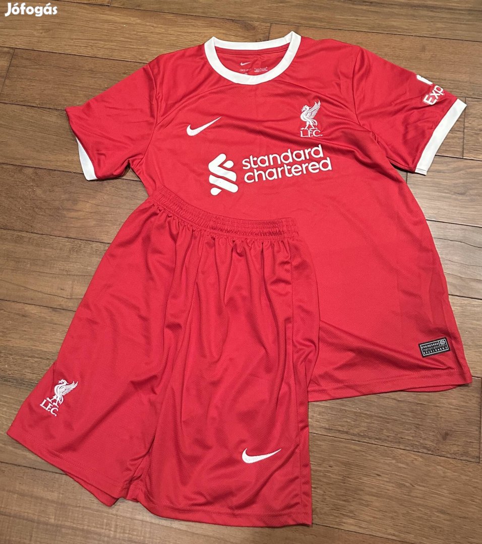 Liverpool mez és nadrág (Nike)