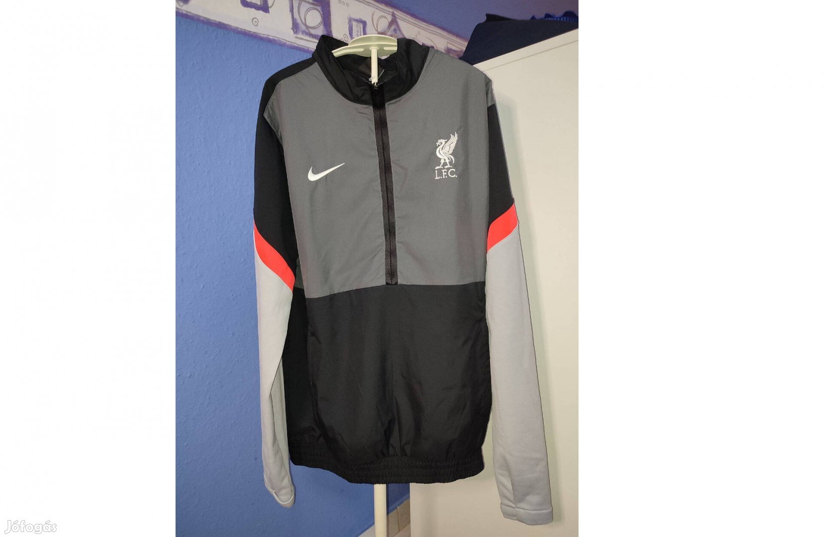 Liverpool szürke eredeti Nike cipzáras felső (S)