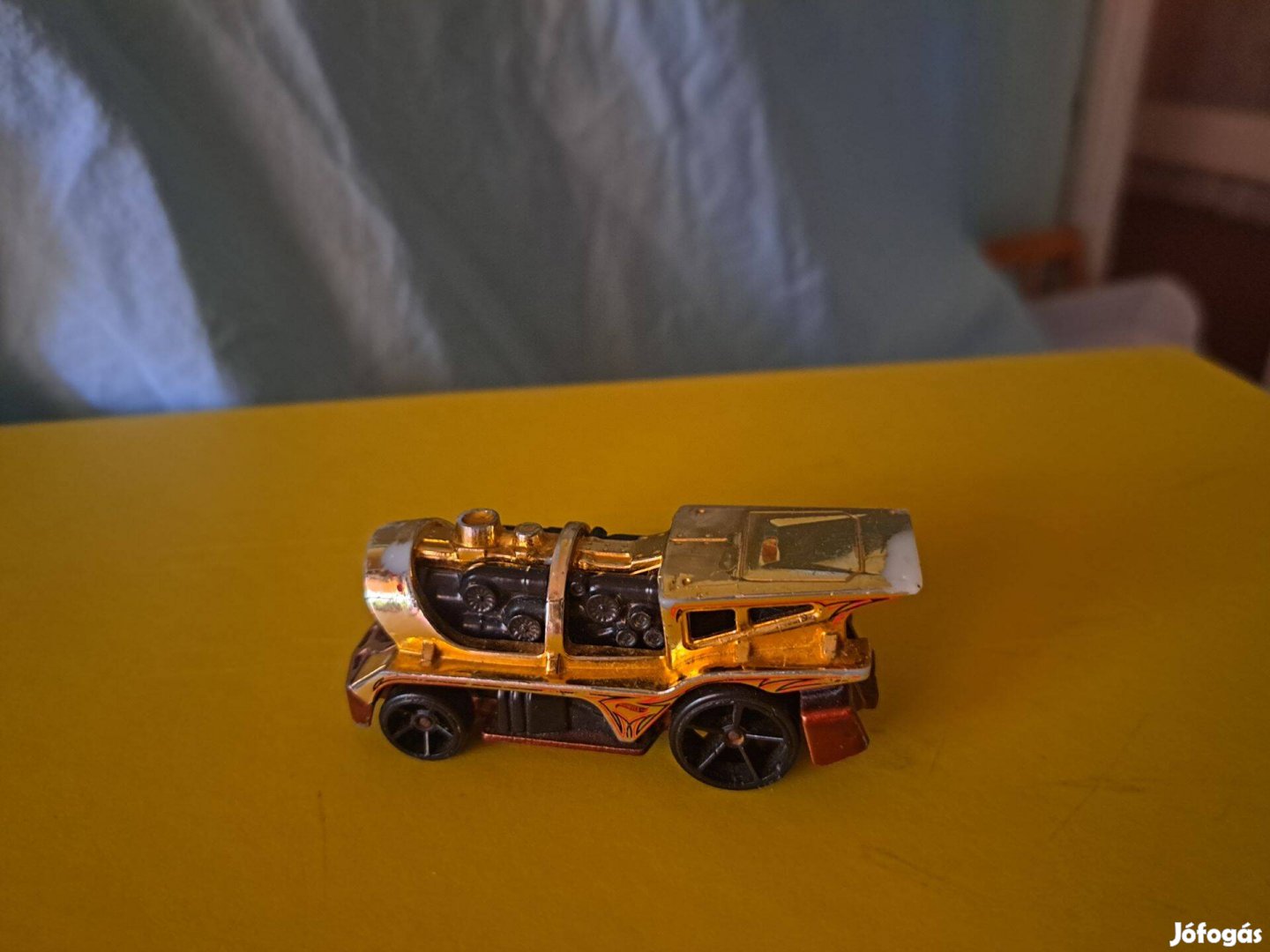 Loco Motorin Hot Wheels