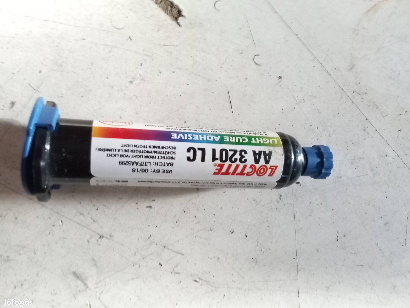 Loctite AA 3201 folyékony ragasztó, közepes viszkozitású 