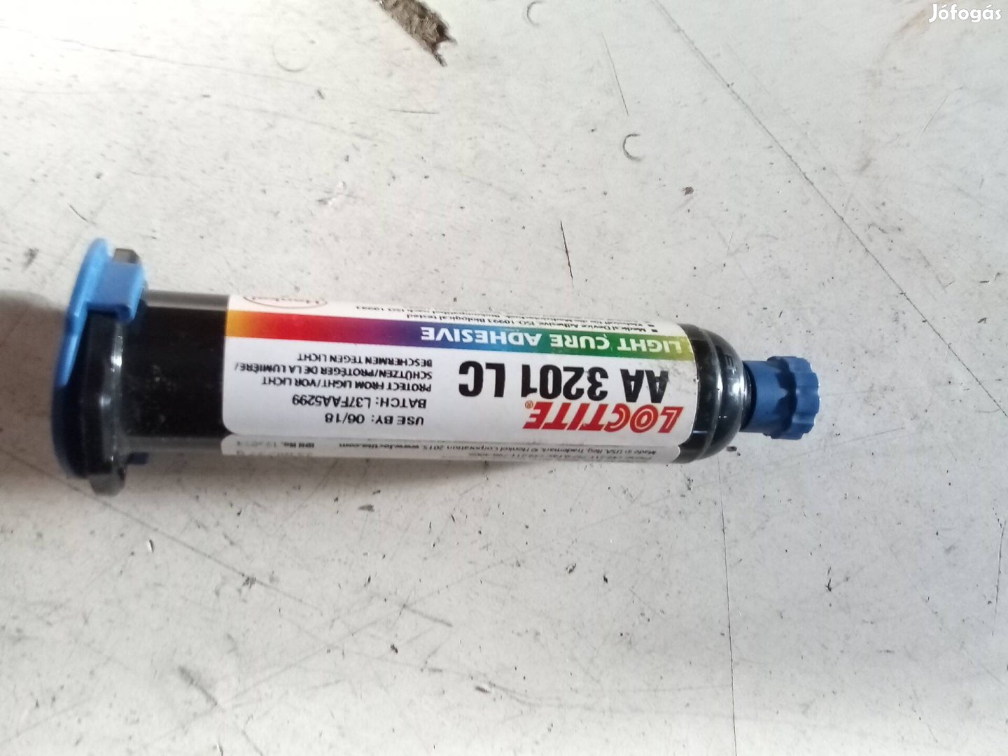 Loctite AA 3201 folyékony ragasztó, közepes viszkozitású 