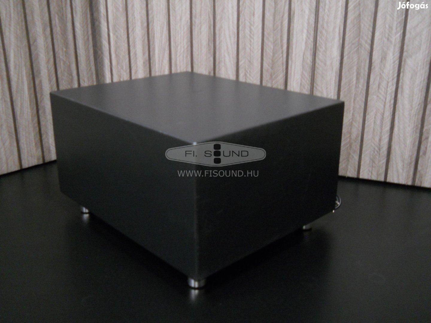 Loewe I Sound , 180W,aktív sub 20cm-s gumiperemes méllyel