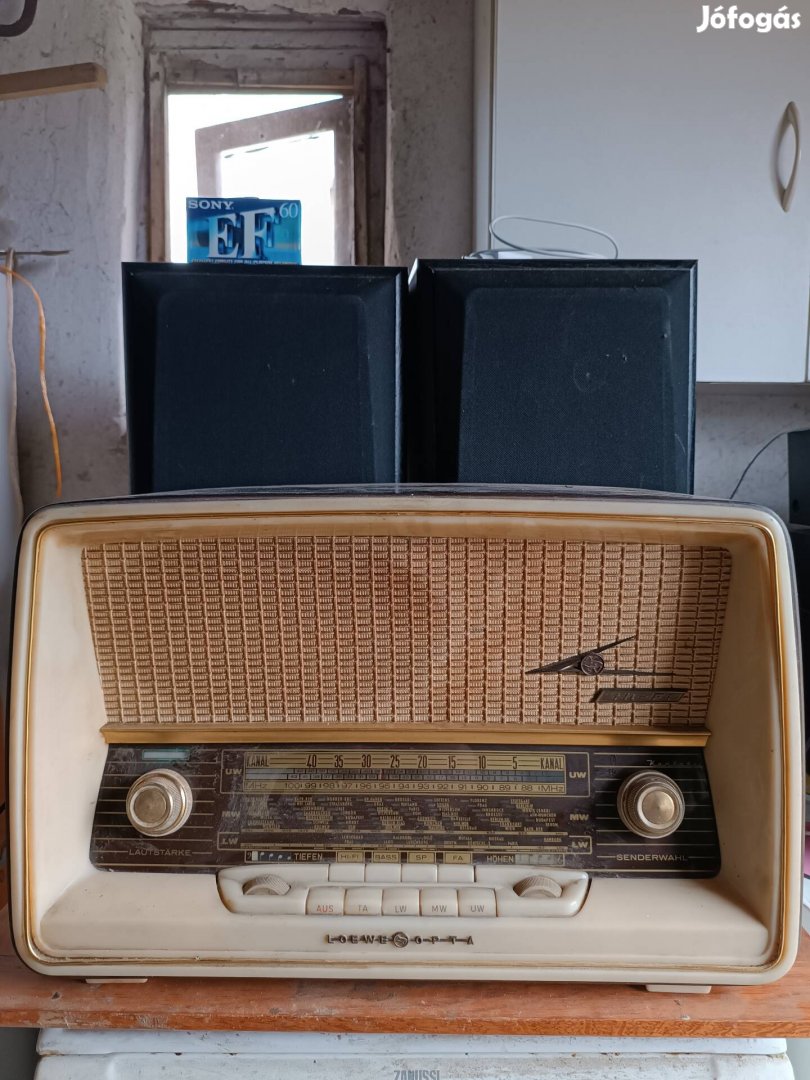 Loewe opta rádió 
