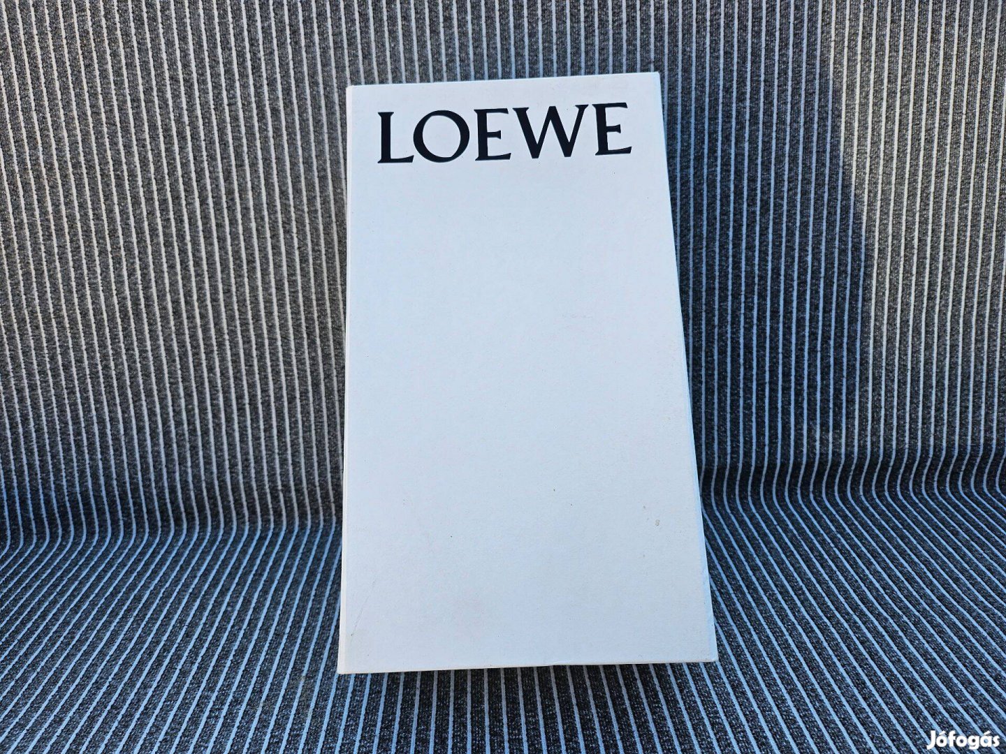 Loewe üres doboz