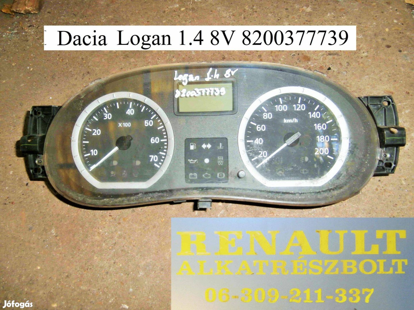 Logan 1.4 8V 8200377739 km óra