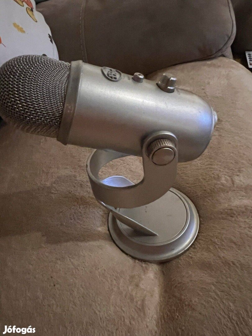 Logitech Blue Yeti usb mikrofon PC Gaming Podcast Streaming ezüst