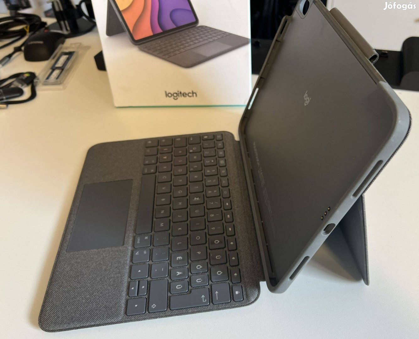 Logitech Folio Touch ipad Pro (és Air) 11 újszerű