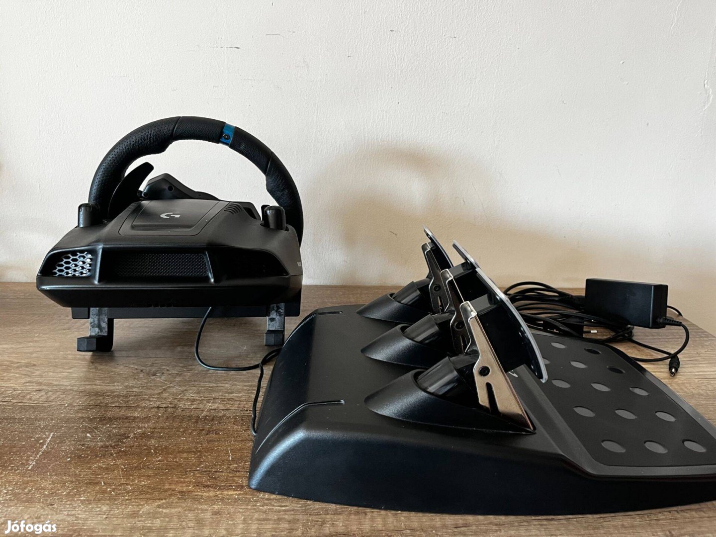 Logitech G923 Trueforce Kormány,Pedál Play Station