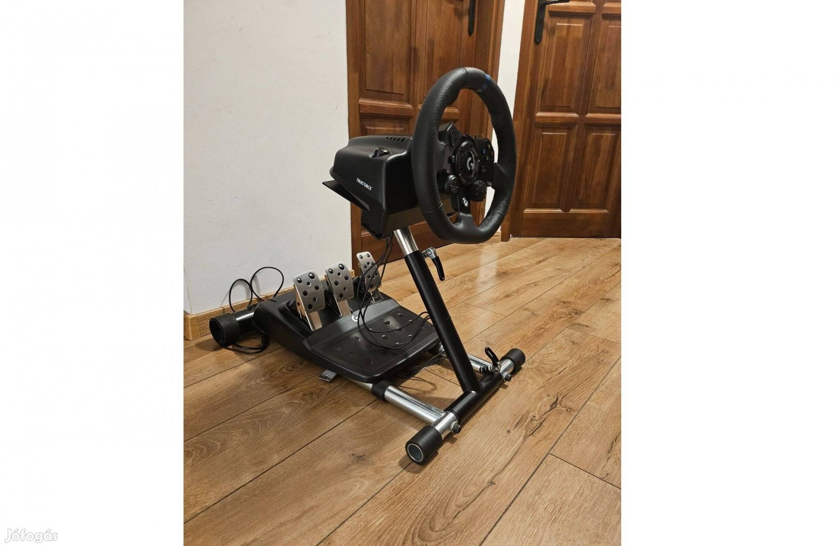 Logitech G923 kormány és wheel stand pro állvány egyben