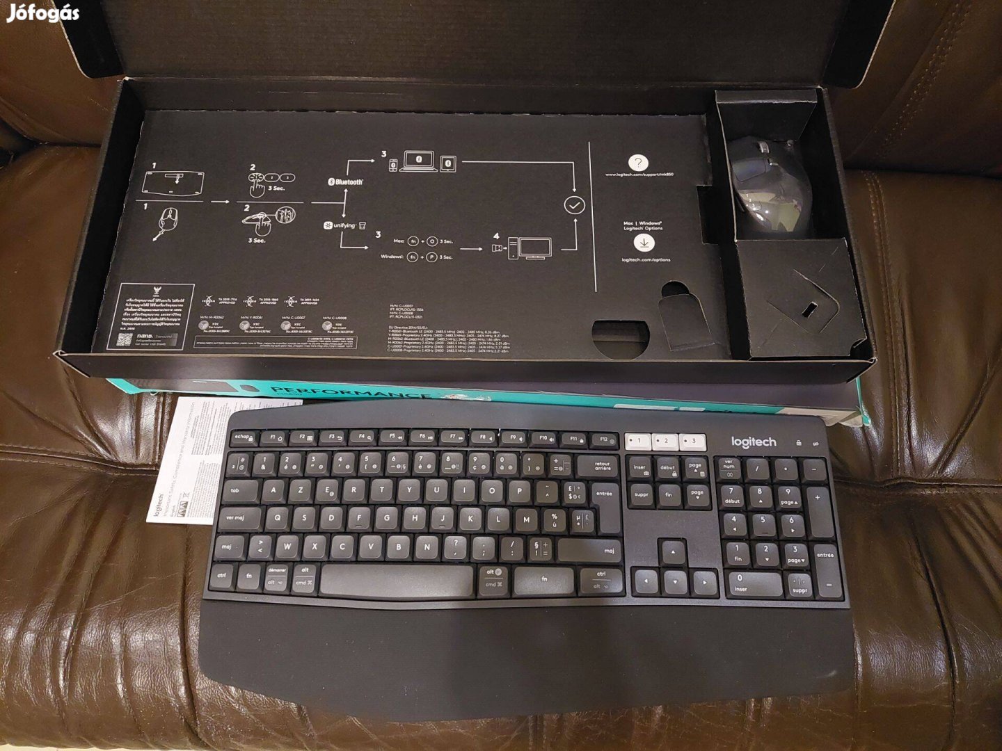 Logitech MK 850 szet M720 egérrel, új