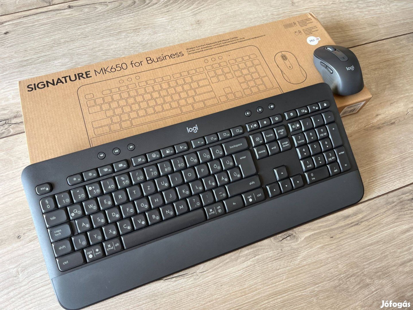 Logitech Signature MK650 Combo vezeték nélküli egér és billentyűzet