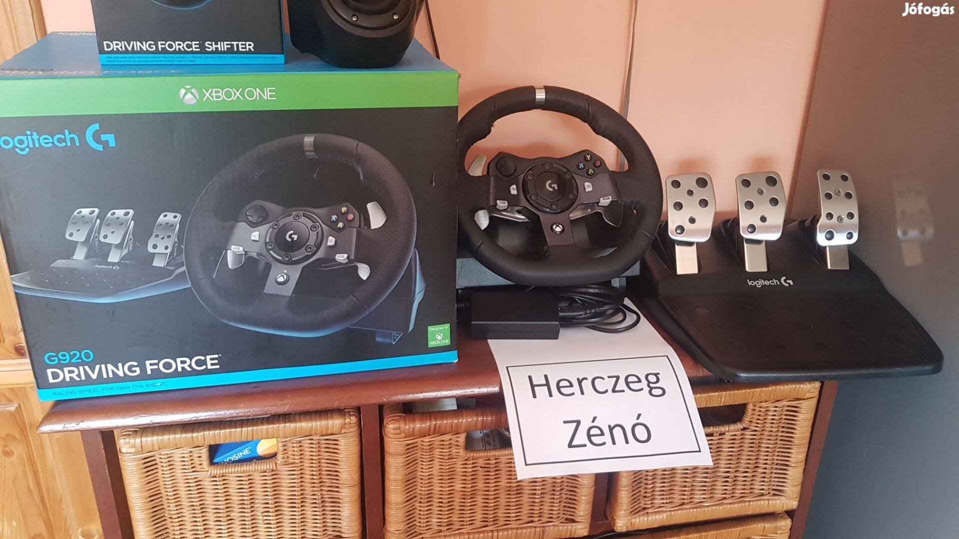 Logitech g920 + H váltó xbox one xbox series PC-hez