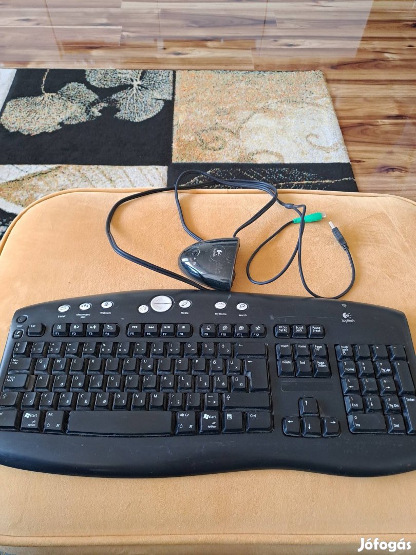 Logitech vezetéknélküli billentyűzet és egér