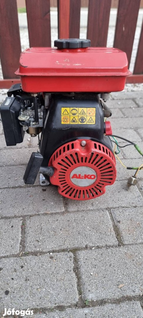 Loncin LC152F 1.8 lóerő 97 ccm négyütemű stabil motor