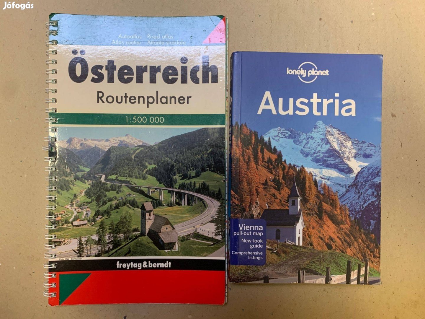 Lonely Planet Ausztria útikönyv és térkép