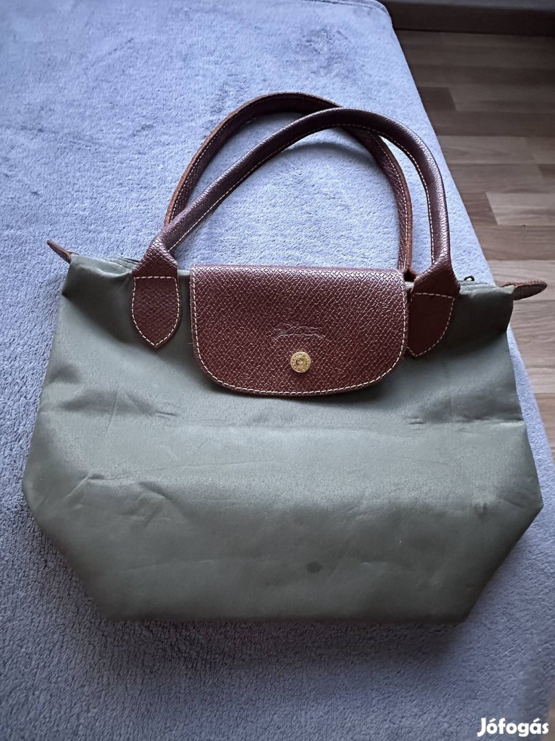 Longchamp táska 