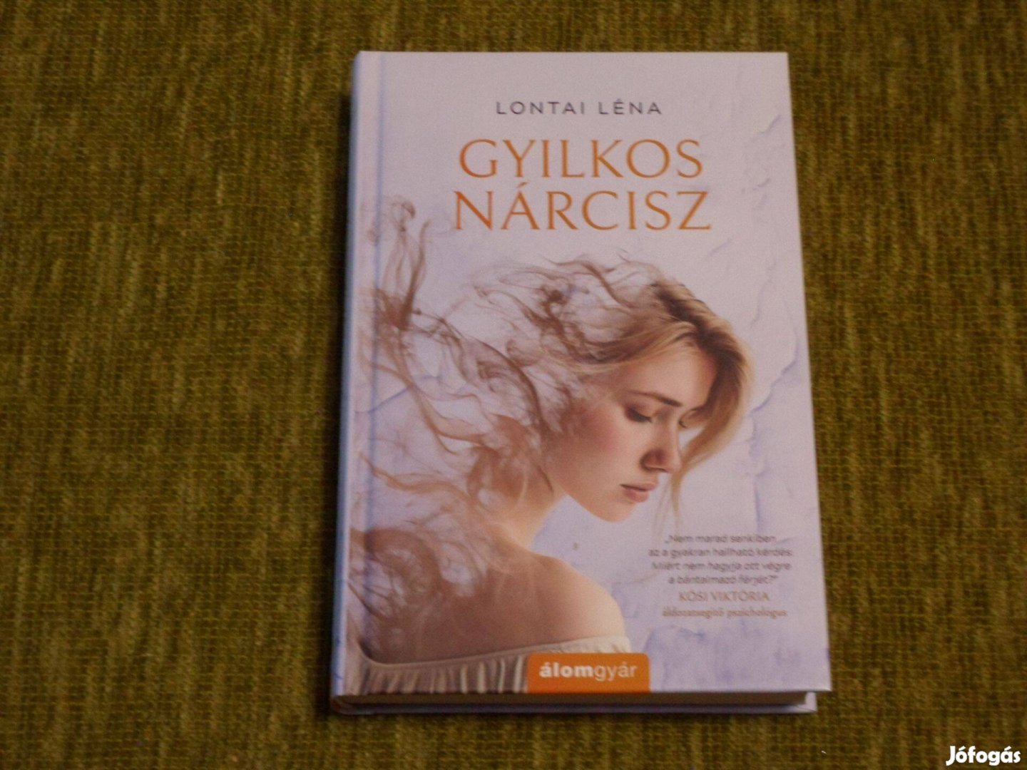 Lontai Léna: Gyilkos nárcisz (családon belüli erőszak)