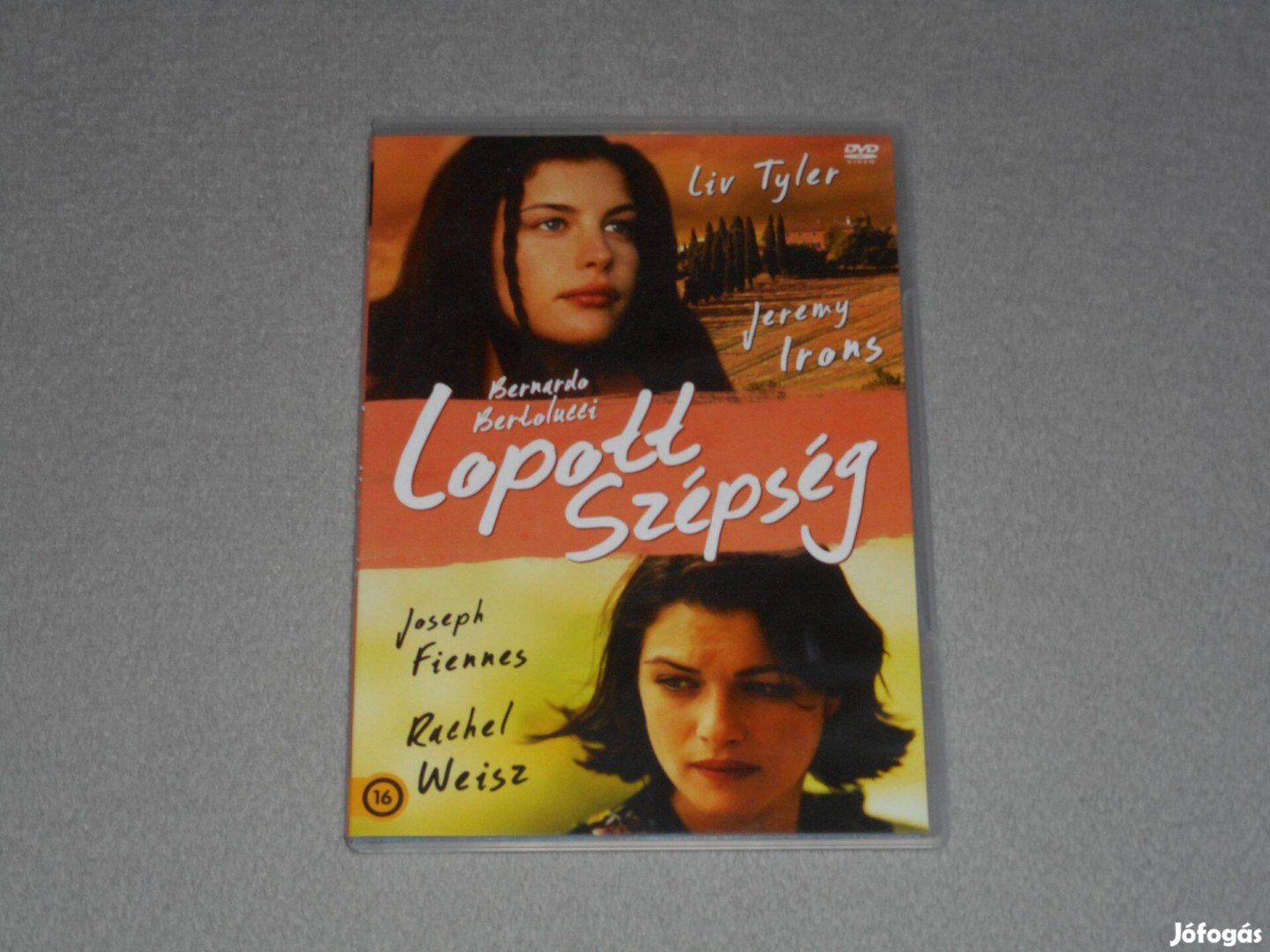 Lopott szépség (1996, Bernardo Bertolucci, Liv Tyler) DVD film