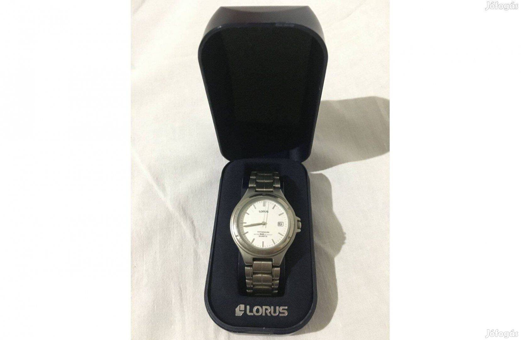 Lorus Titanium férfi quartz karóra