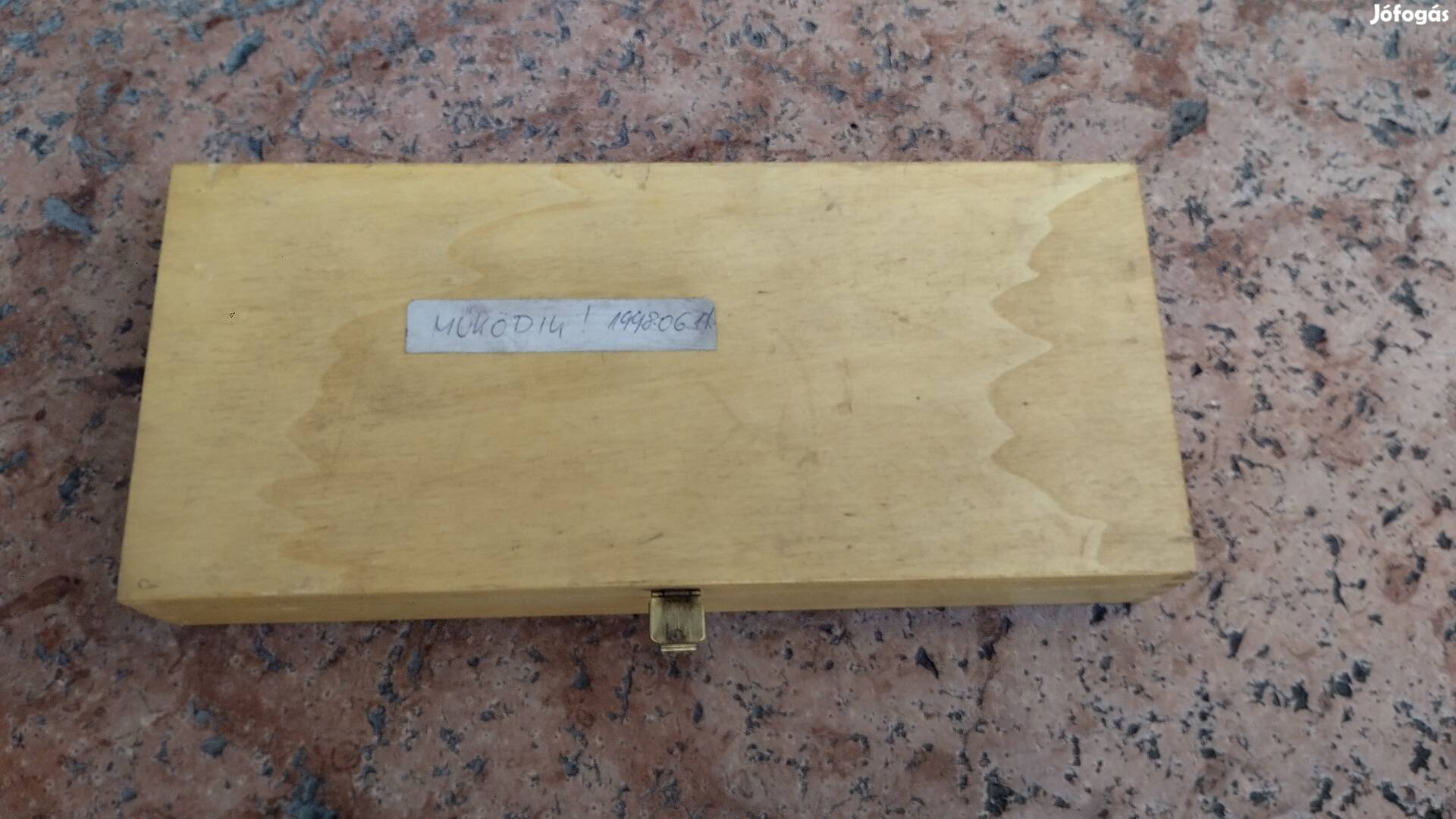 Lotring forrasztó paka dobozában 