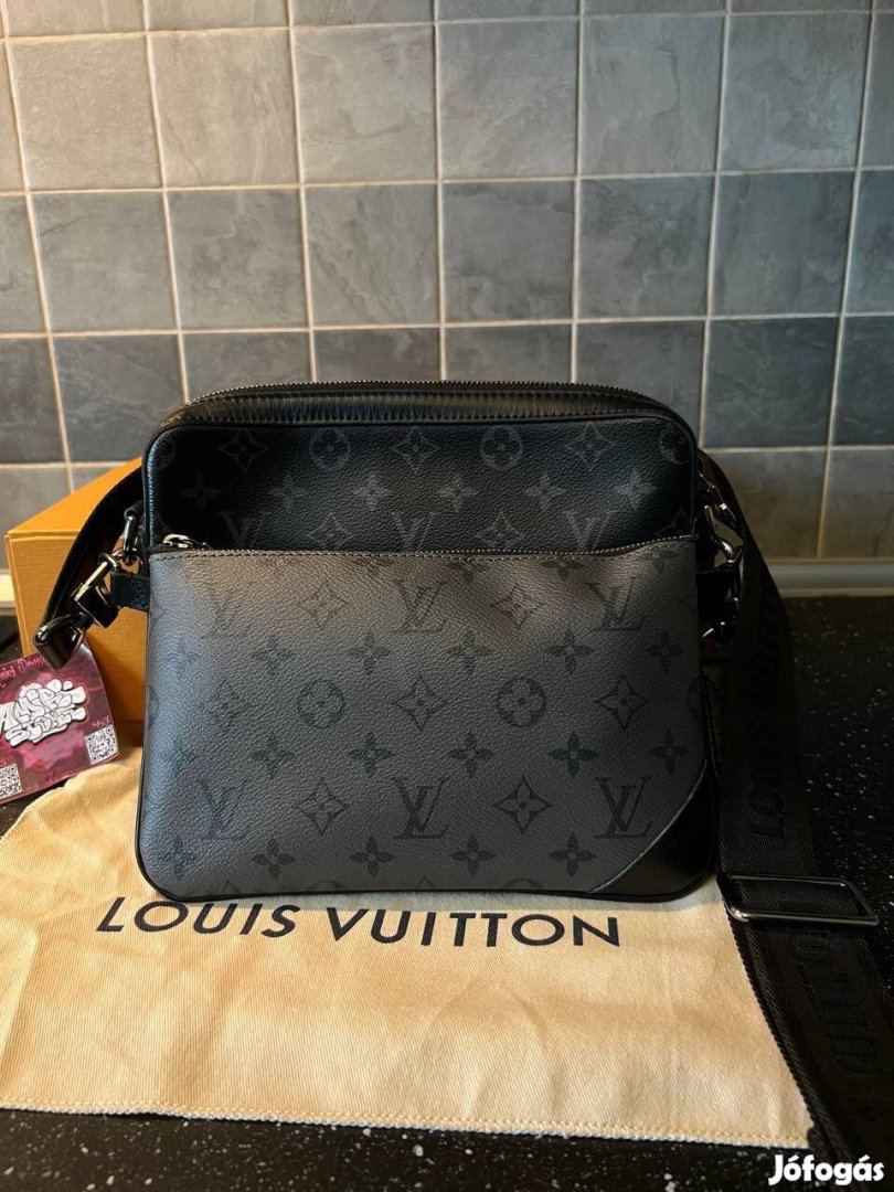 Louis Vuitton Trio Messenger