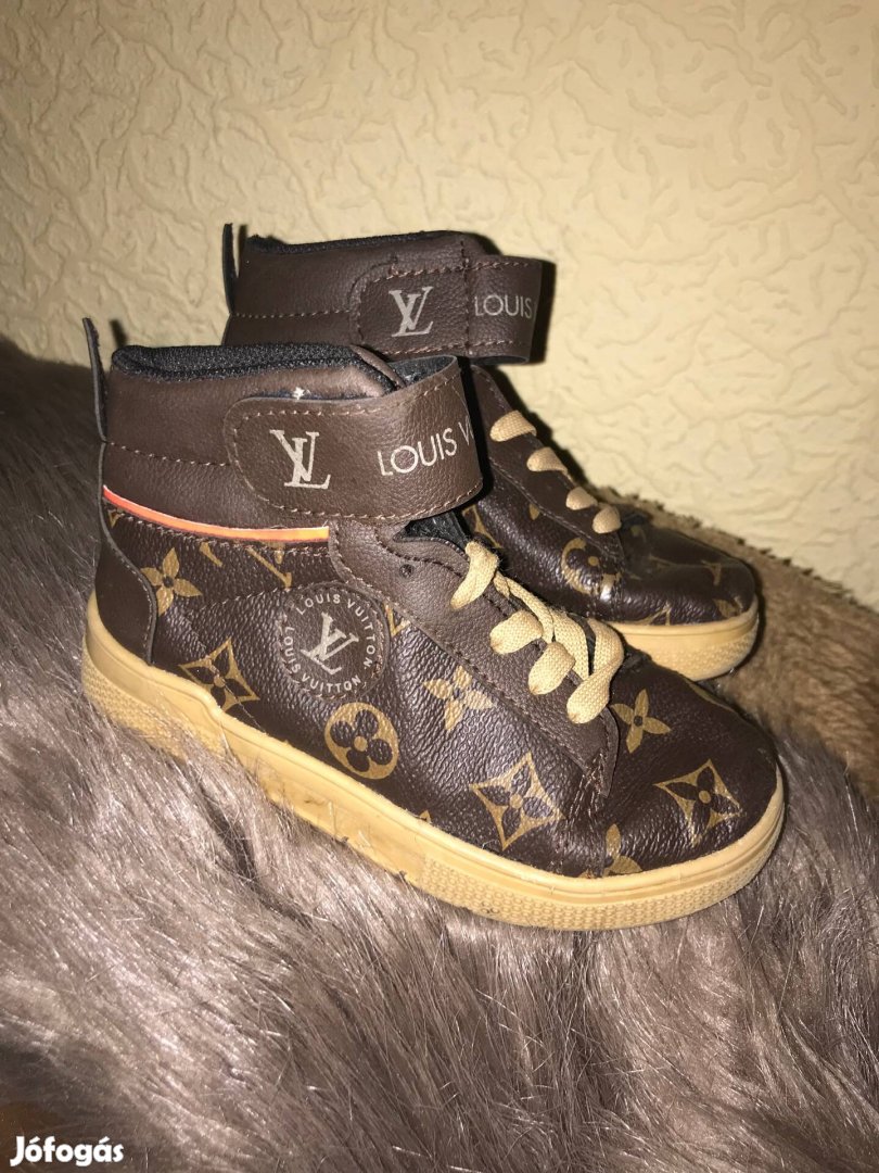 Louis Vuitton gyerek csizma