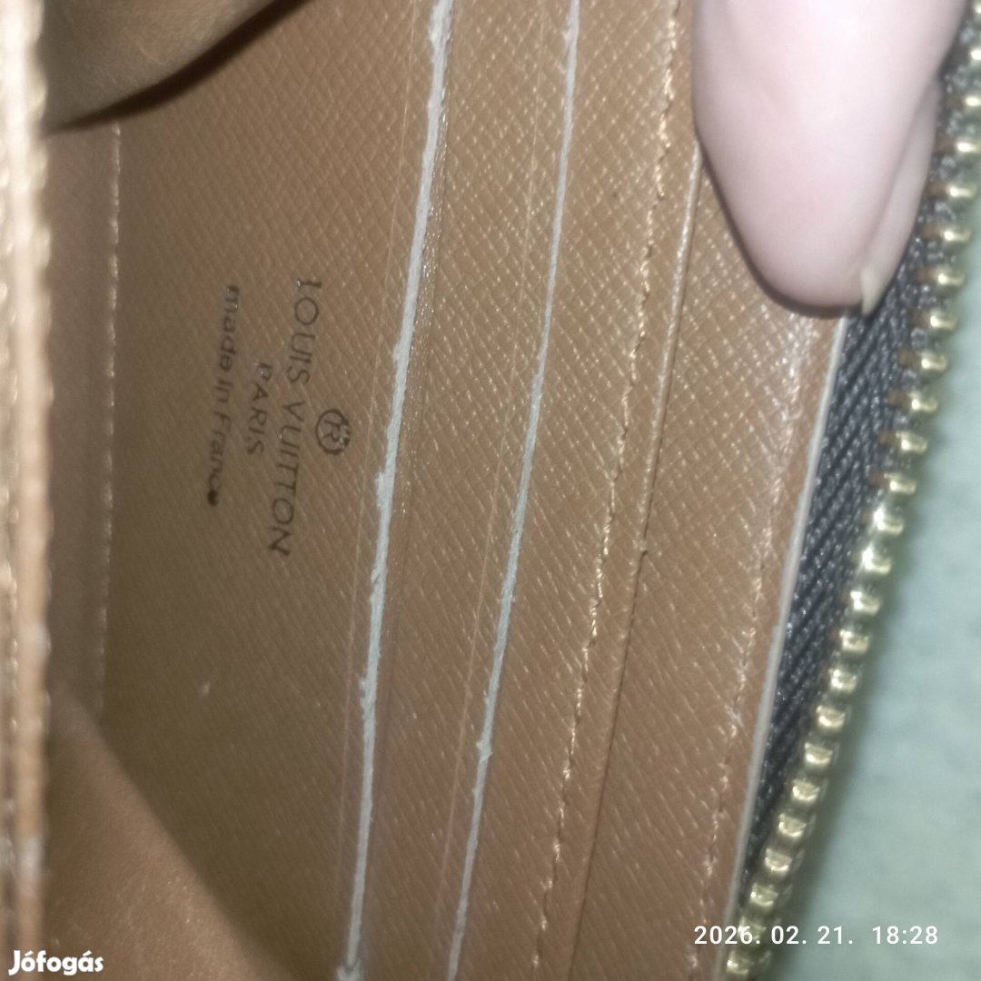 Louis Vuitton pénztárca