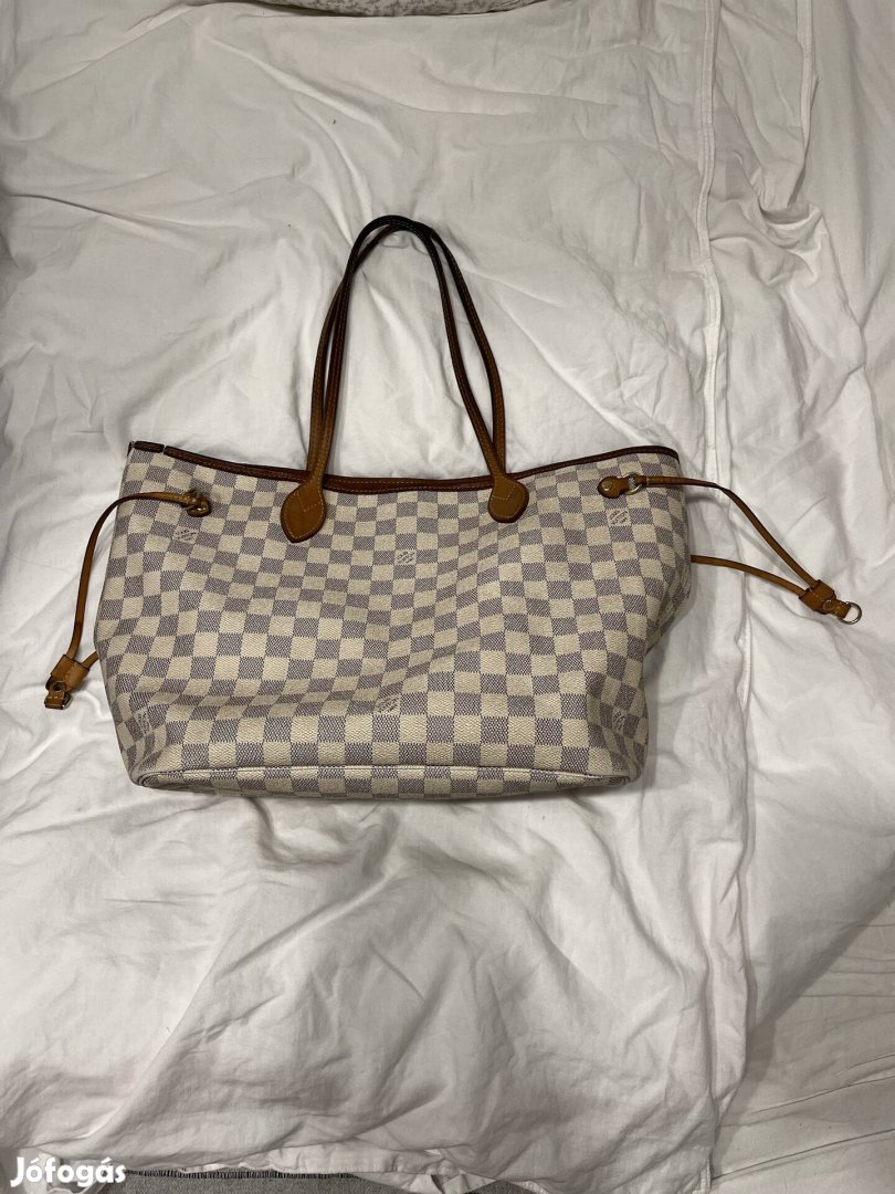 Louis Vuitton táska