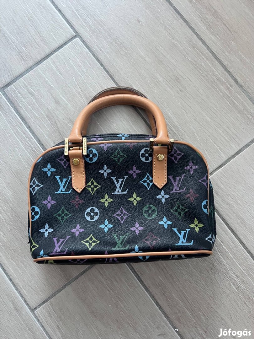 Louis Vuitton táska