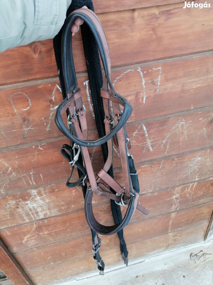 Lovas felszerelések