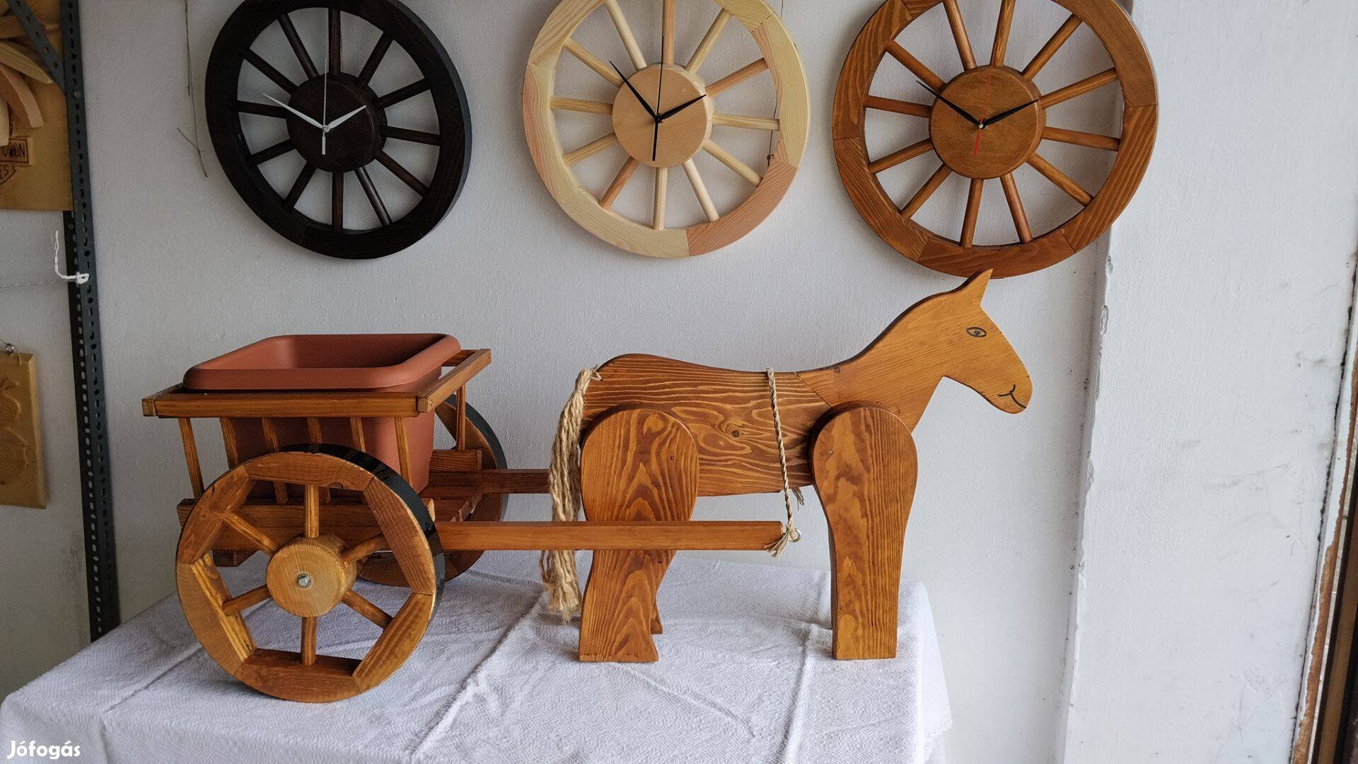 Lovas kordé virágtartó 16 500 Ftdb