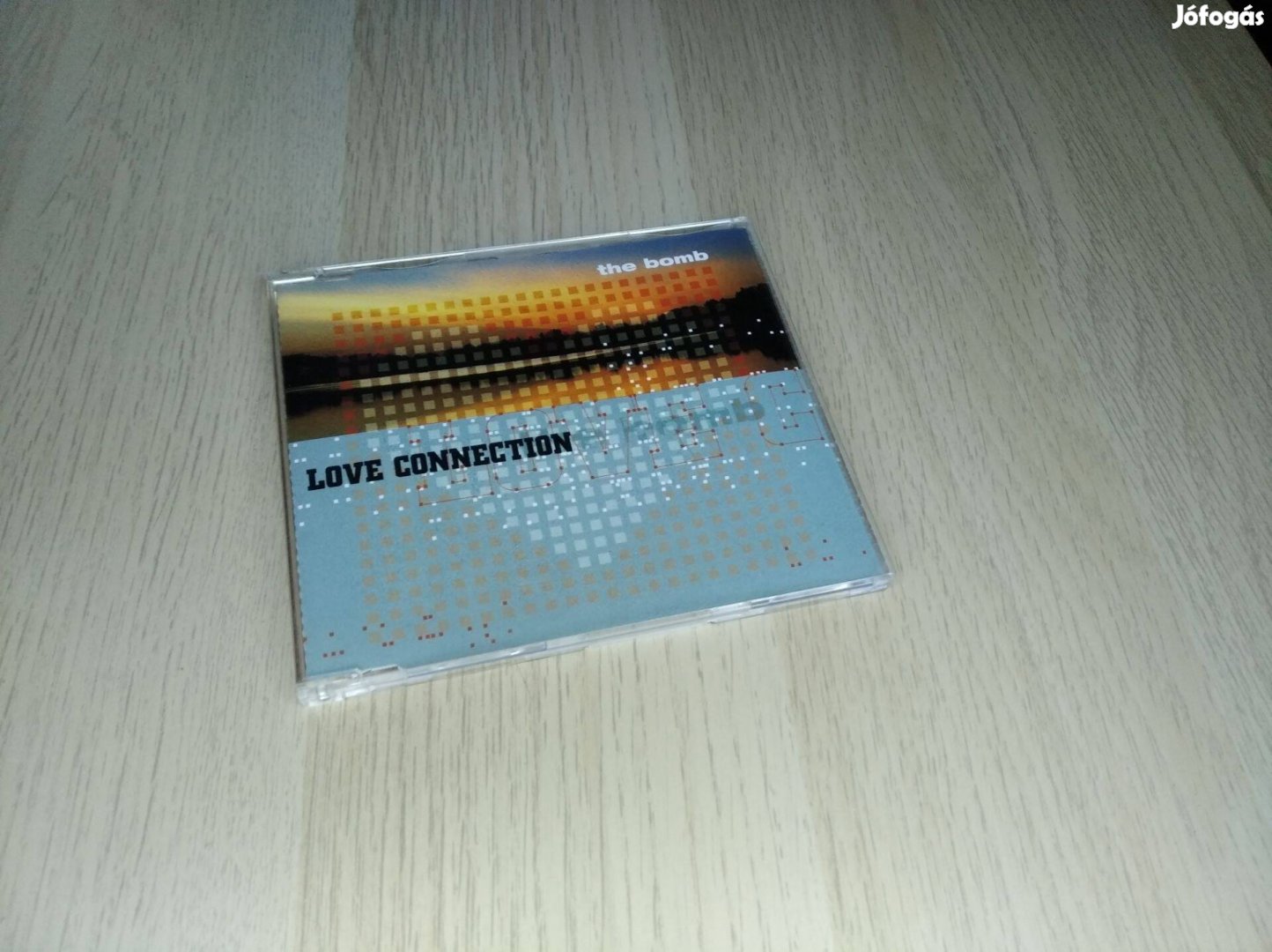 Love Connection - The Bomb / Maxi CD