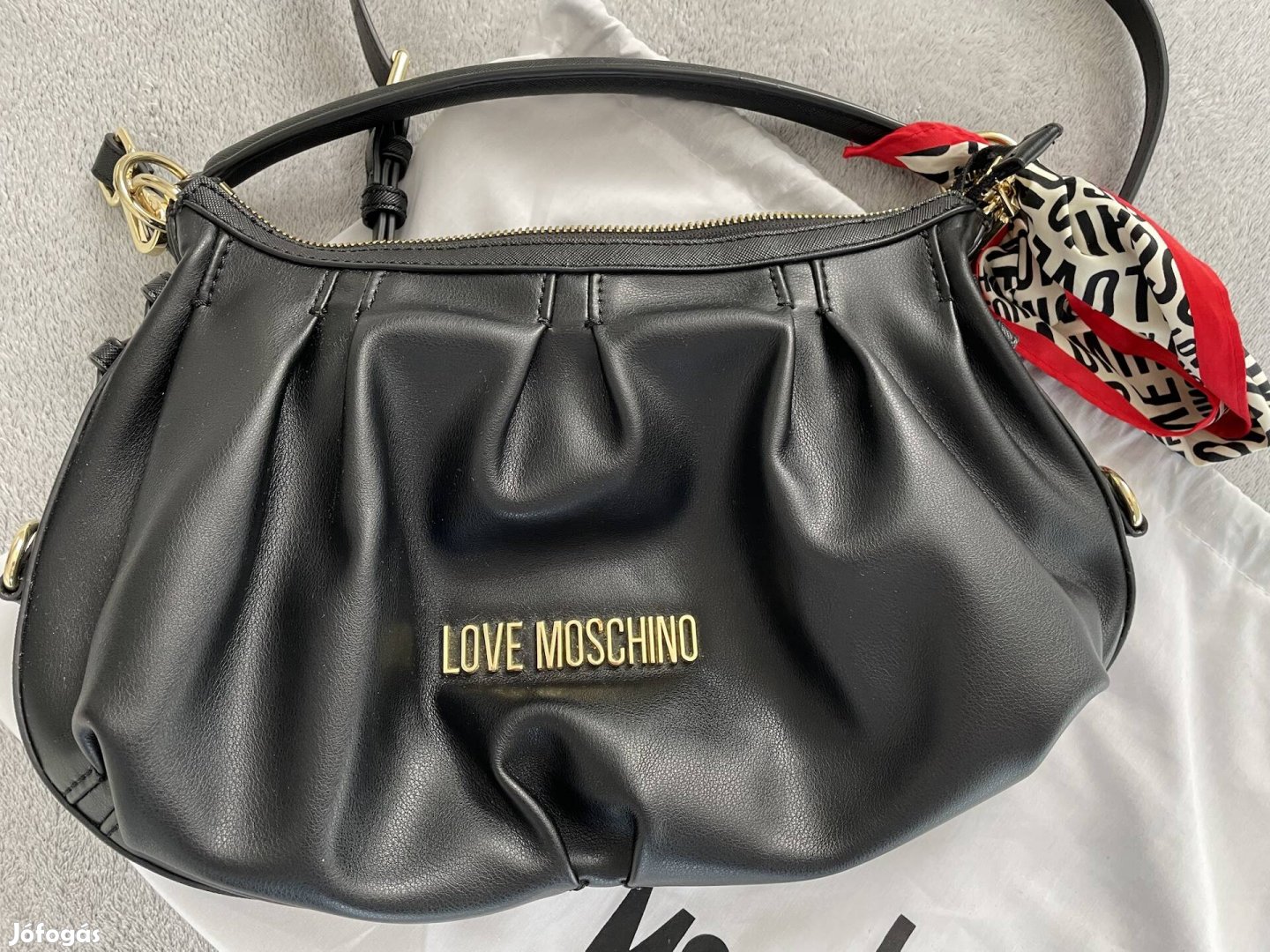 Love moschino bag