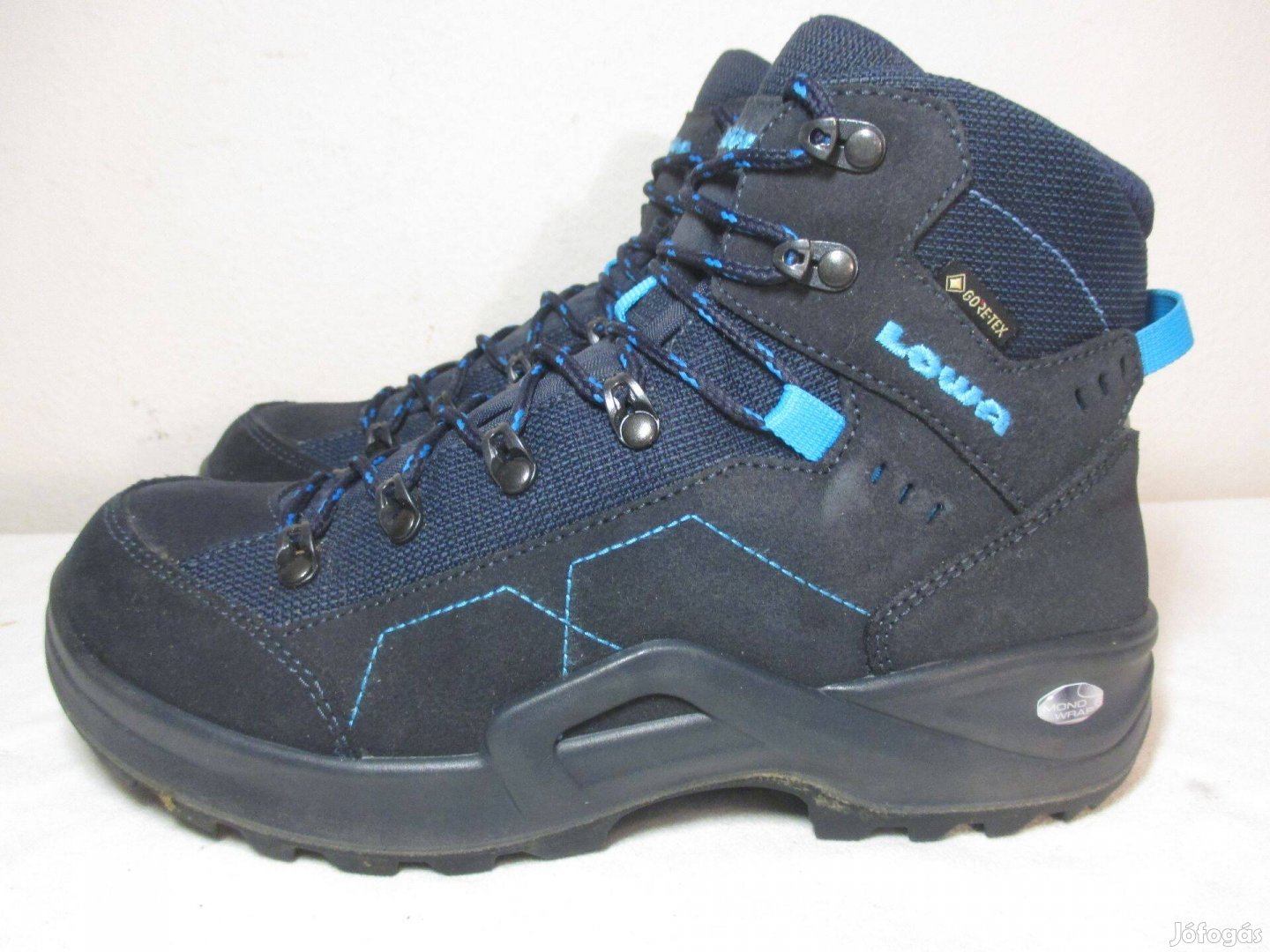 Lowa Kody III Gtx Mid Vibram túrabakancs 37-es