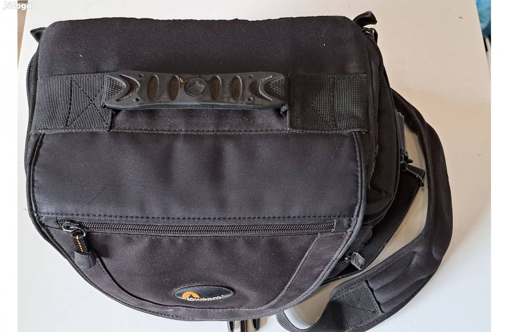 Lowepro Nova 3 AW fotós fotó táska válltáska eladó