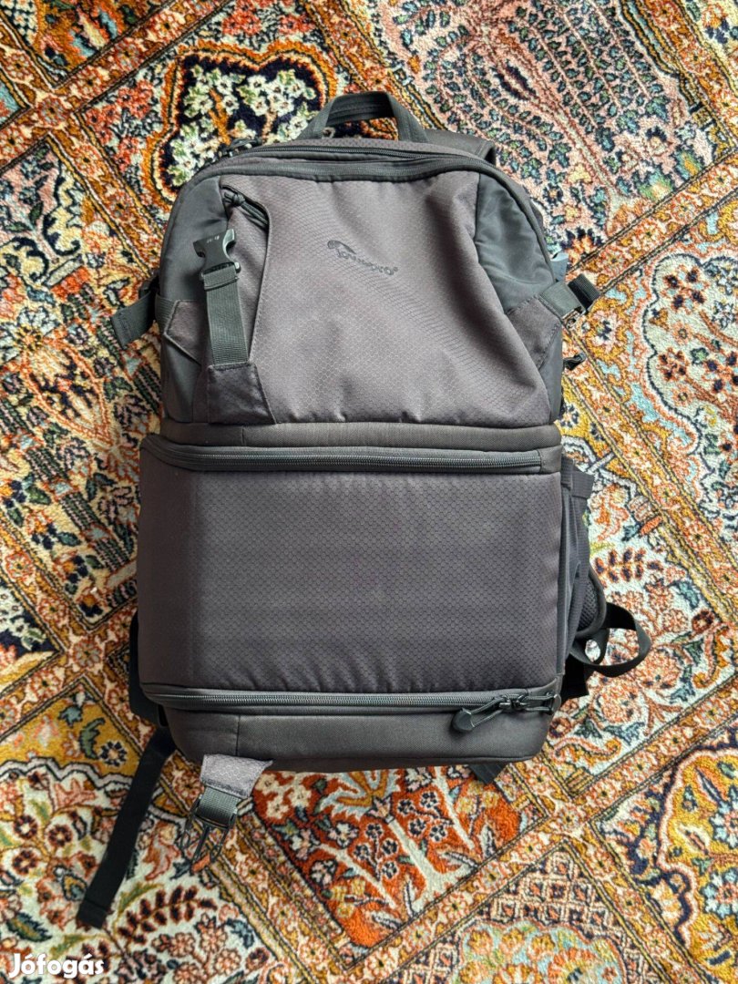 Lowepro fotós hátizsák 250AW